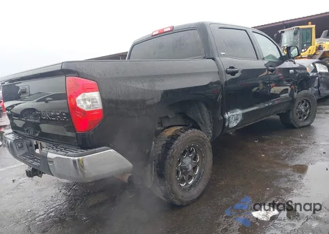 2017 Toyota Tundra Sr5 5.7L V8 из США, поврежденный, VIN 5TFDY5F14HX615869